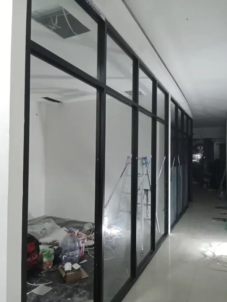 Spesialis aluminium kaca