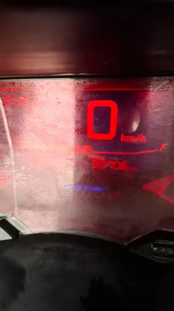 Menjual motor PCX 2021