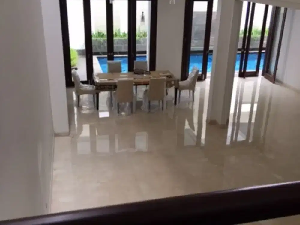 4 Bedroom Rumah cantik di Pondok Indah, walking distance to JIS- Avail Dec2025