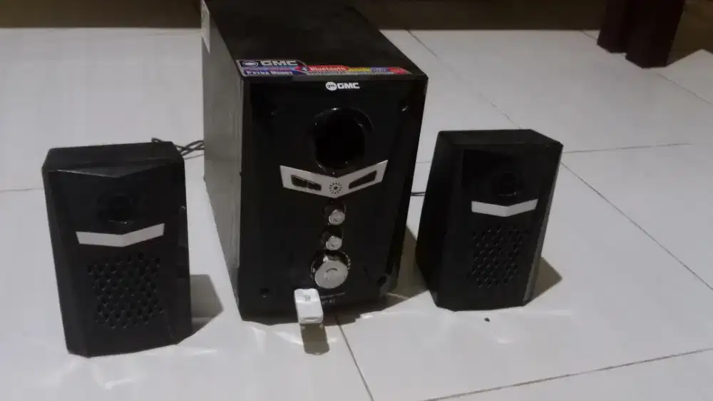 Speaker aktif gmc