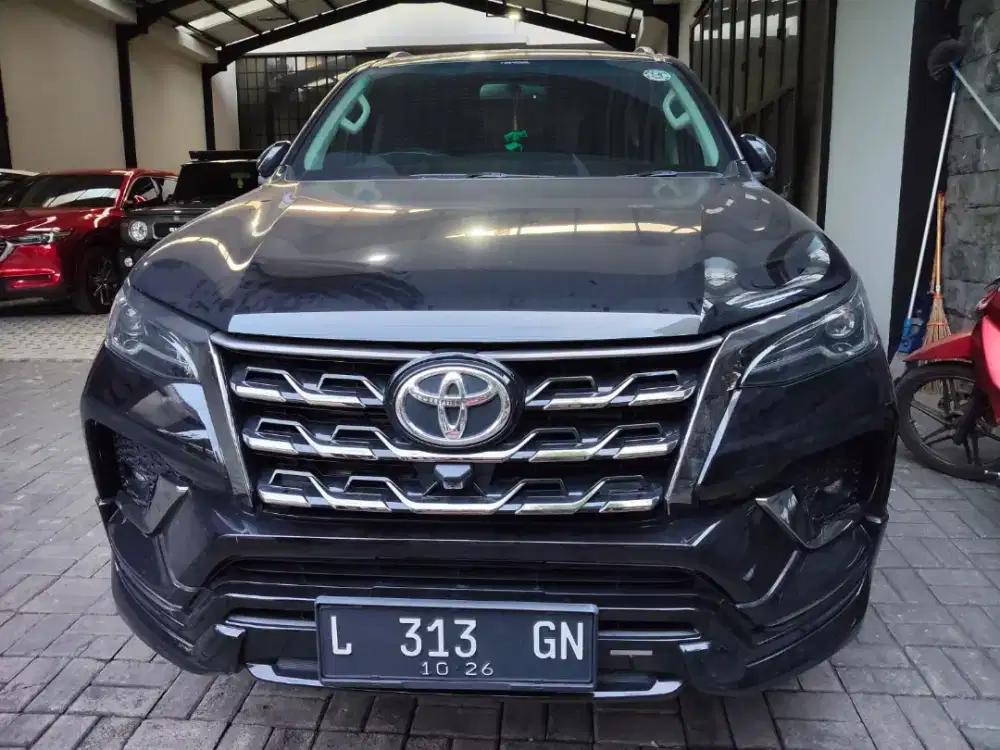 Toyota Fortuner GR 2.4 AT 2021 KM 37 RB