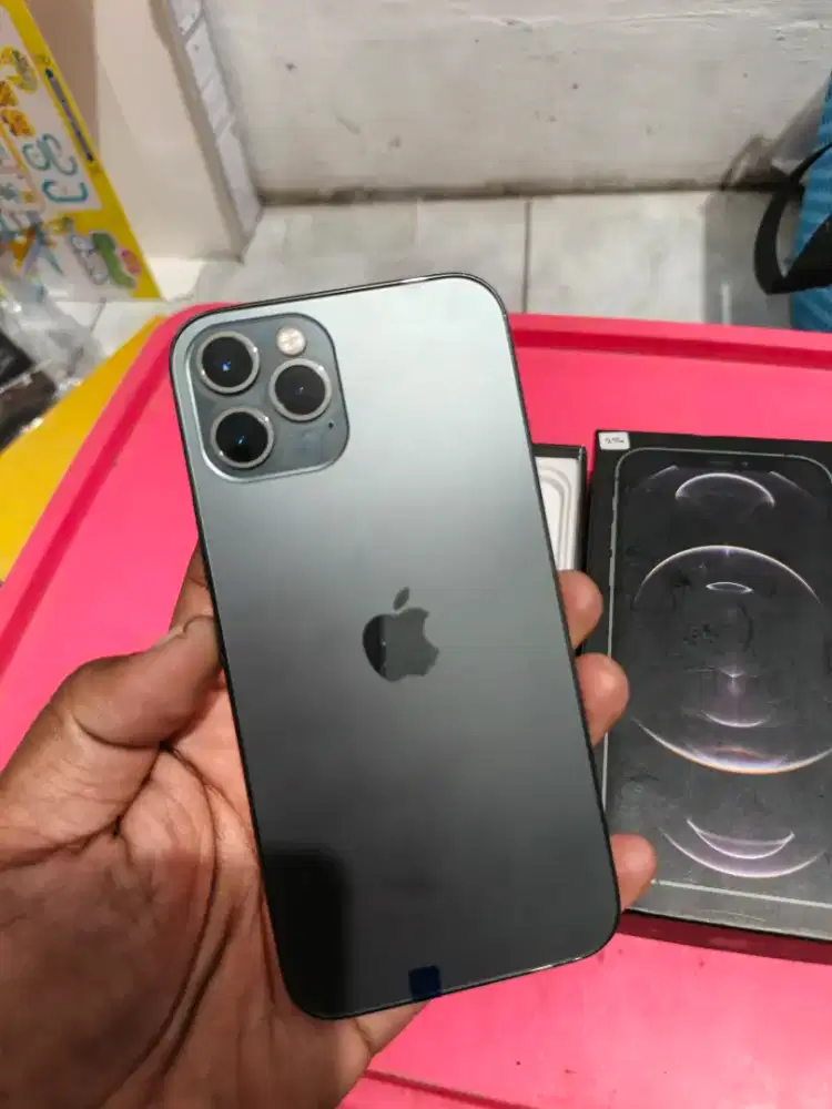 Iphone 12 pro 256 lengkap