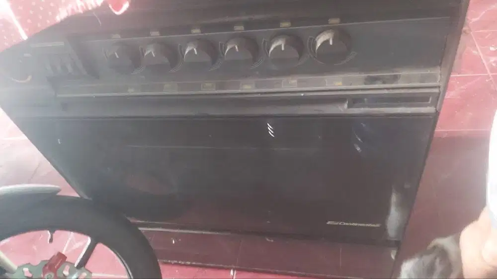 Kompor standing 4 tungku