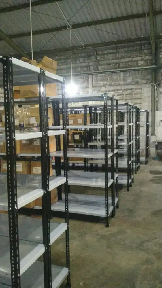 Rak besi siku full besi serbaguna