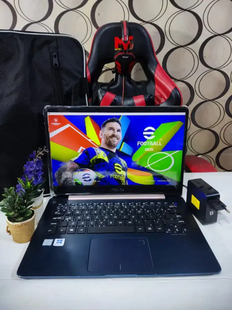 Laptop Superslim Asus Zenbook Ux430 Core i7-8550 Ram 16Gb/Ssd 256Gb!