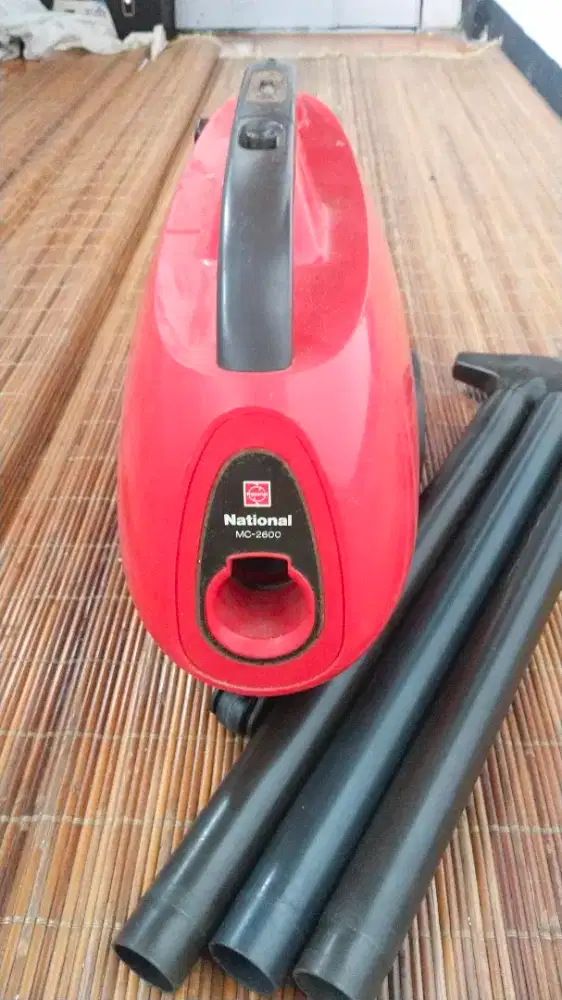 Vacuum national mc 2600