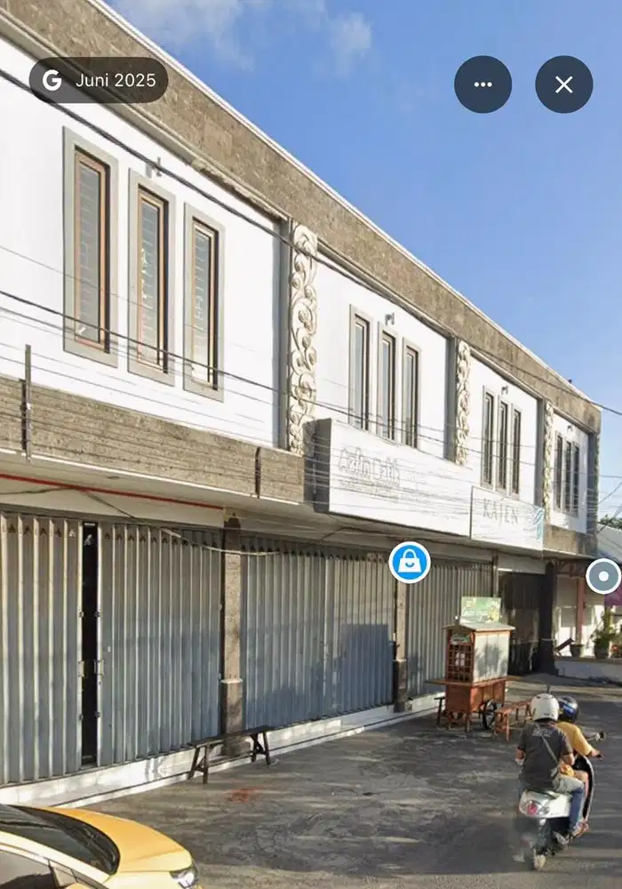 Dijual Ruko 3 unit + bonus rumah 2 unit di pinggir jalan utama