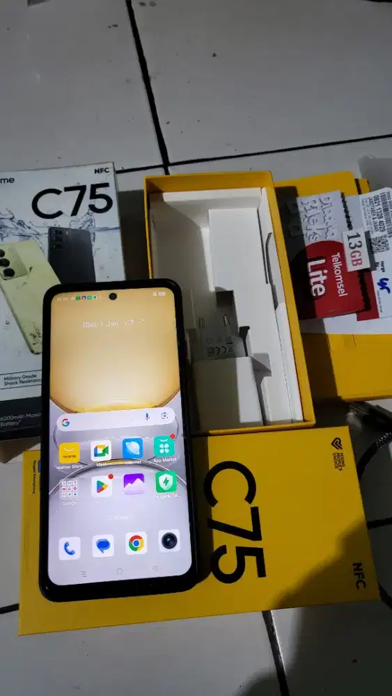 Realme c75 8/128gb nfc fullset pemakaian baru mulus normal nominus