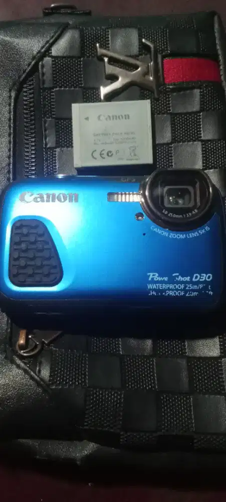 KAMERA CANON POWERSHOOT D30 WATERPROOF