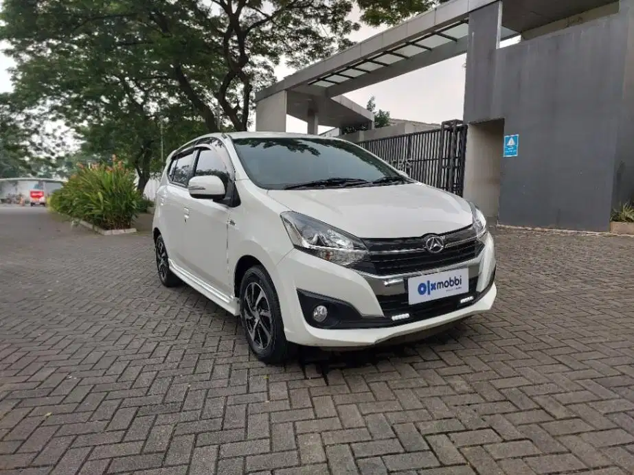 DP 5jt Daihatsu Ayla 1.2 R Putih C4EQK