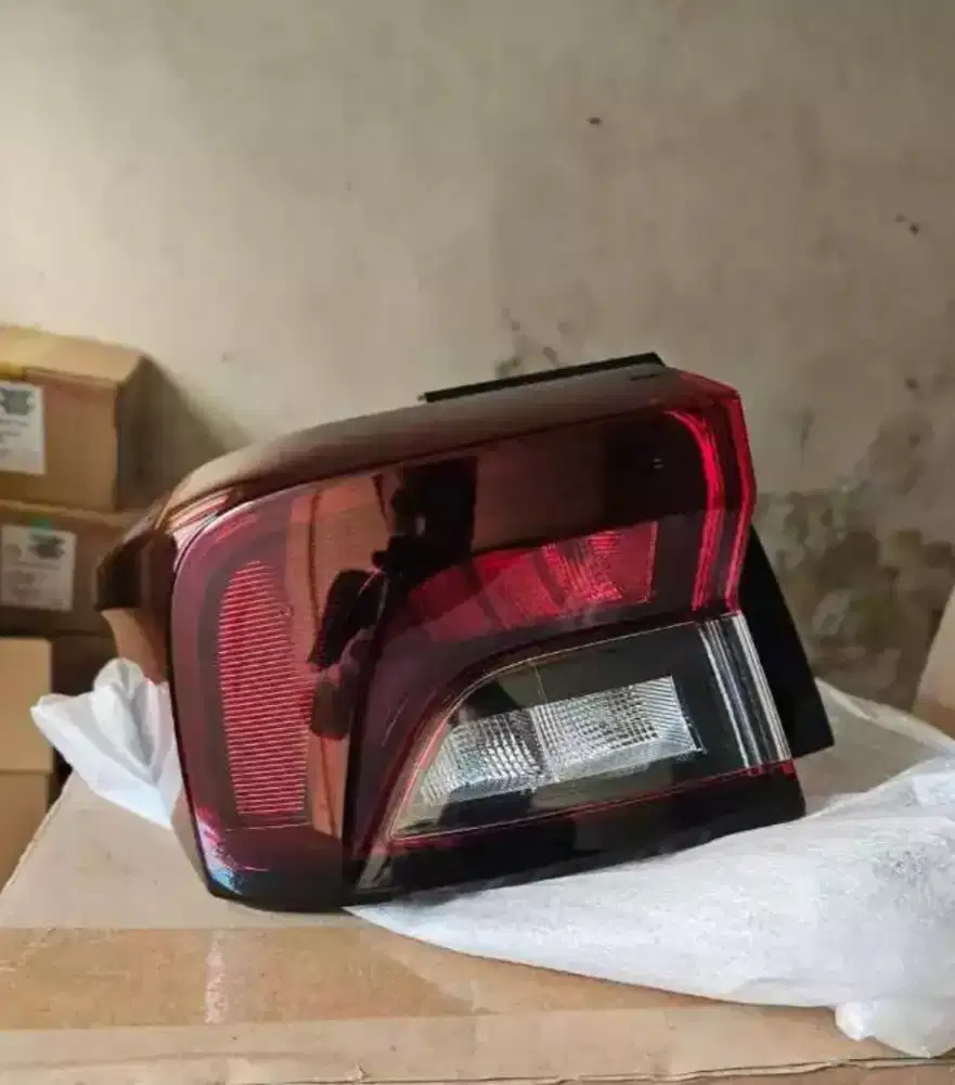 Stoplamp kiri avanza/xenia  2023