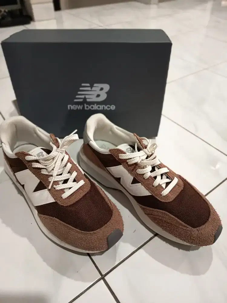 Sepatu New balance ori size 46,5