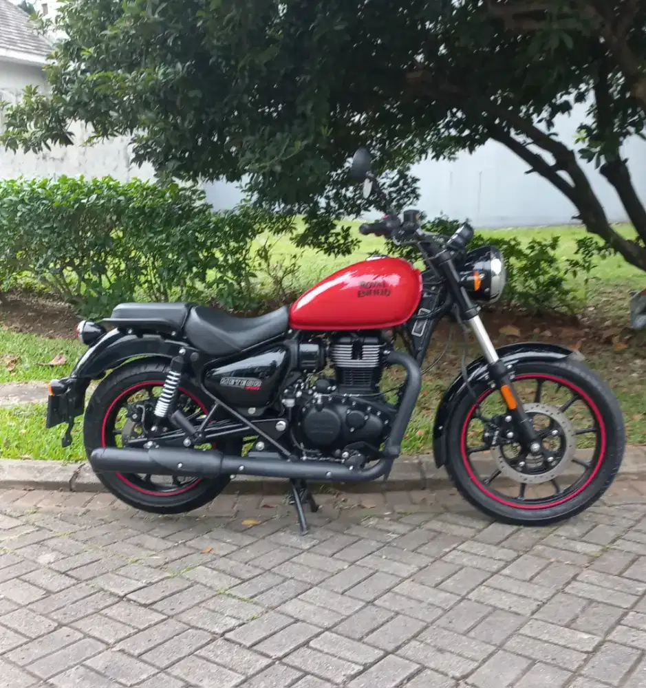 Royal enfield meteor 350