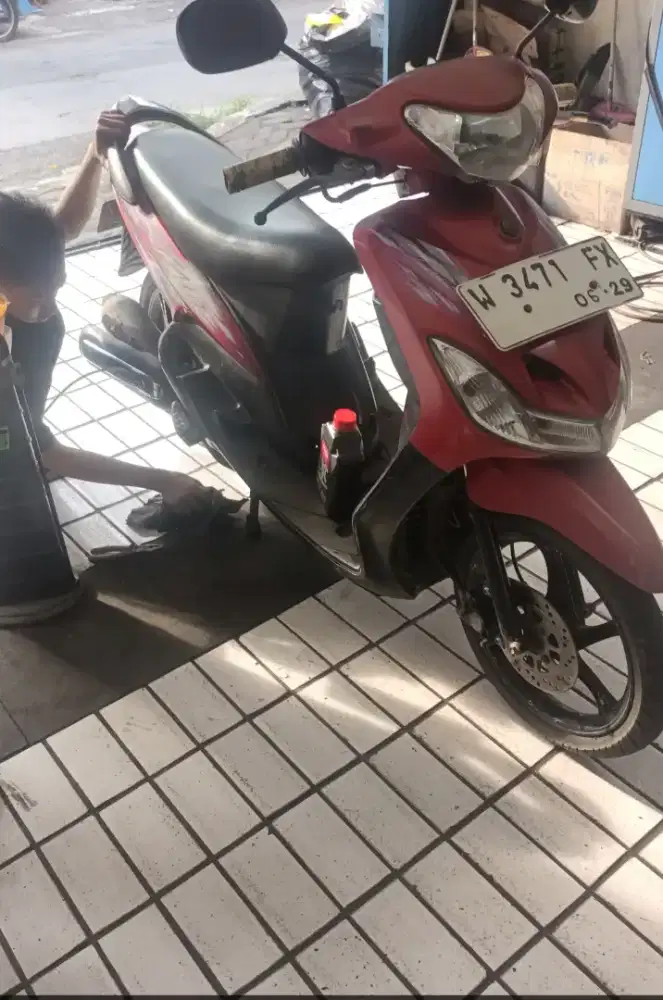 Jual Mio 2009 perawat