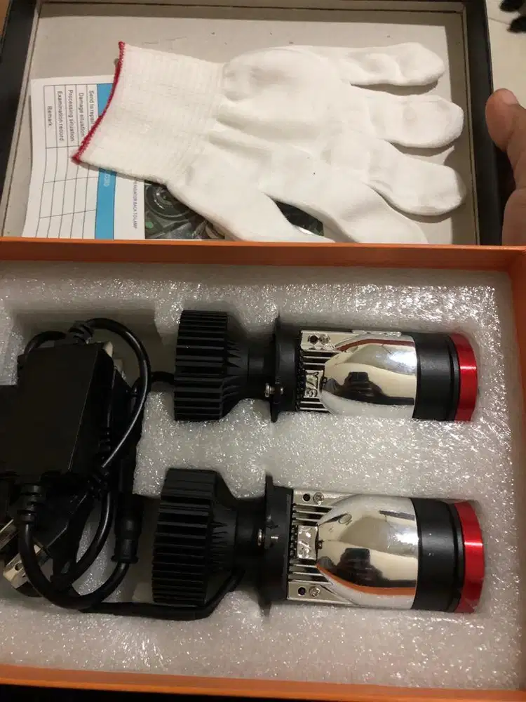 lampu mobil universal