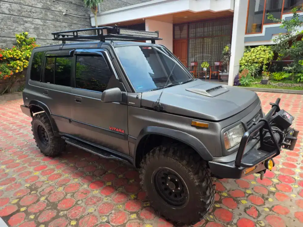 DIJUAL CEPAT SUZUKI VITARA