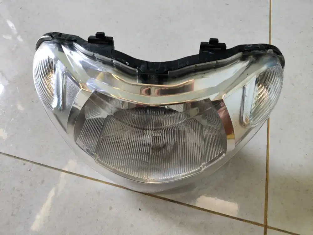 Lampu reflektor mio smile 28D original yamaha stanley