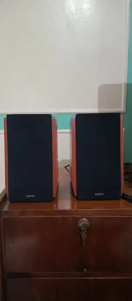 Speaker Aktif Edifier R1700Bts