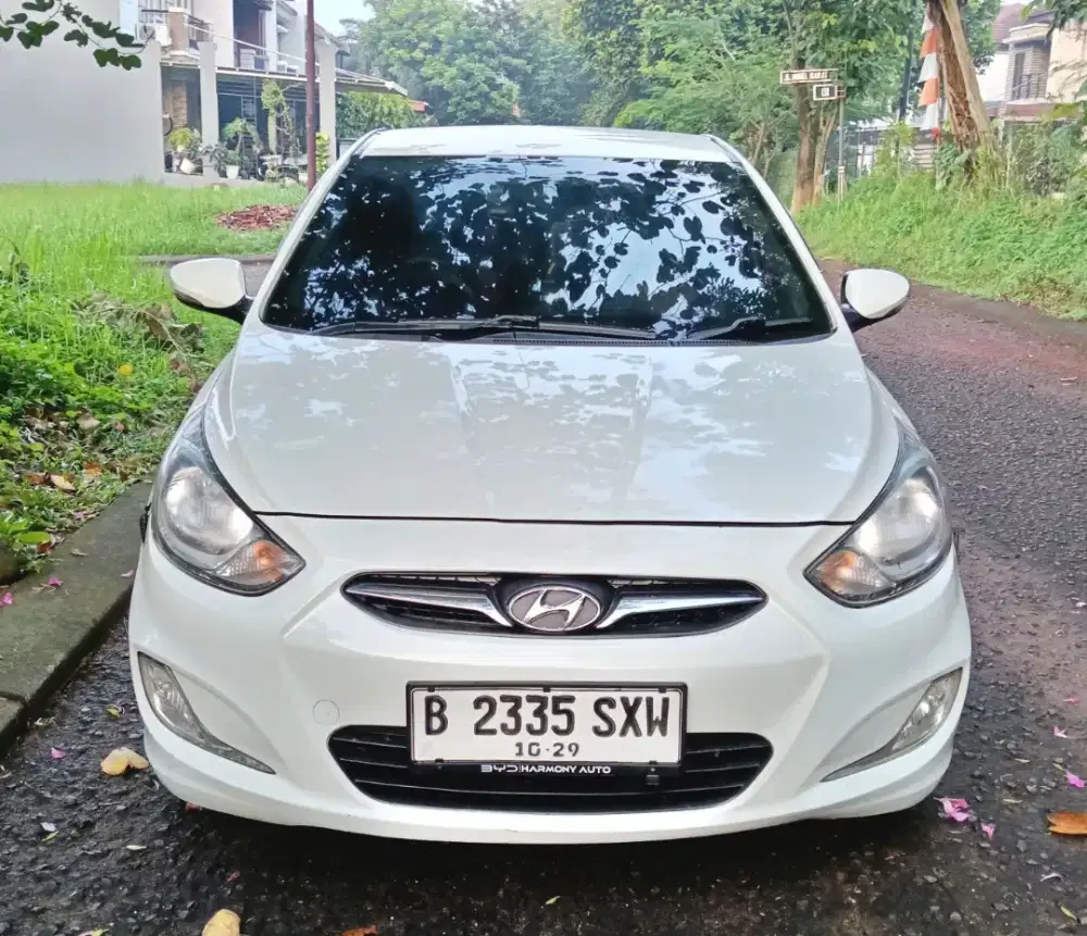 Hyundai grand Avega Matic 2012