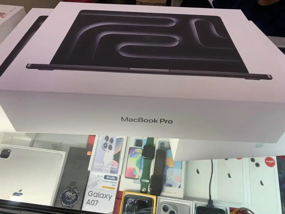 Macbook Pro M4 16/1TB (14inch) Resmi IBOX New Segel Murah