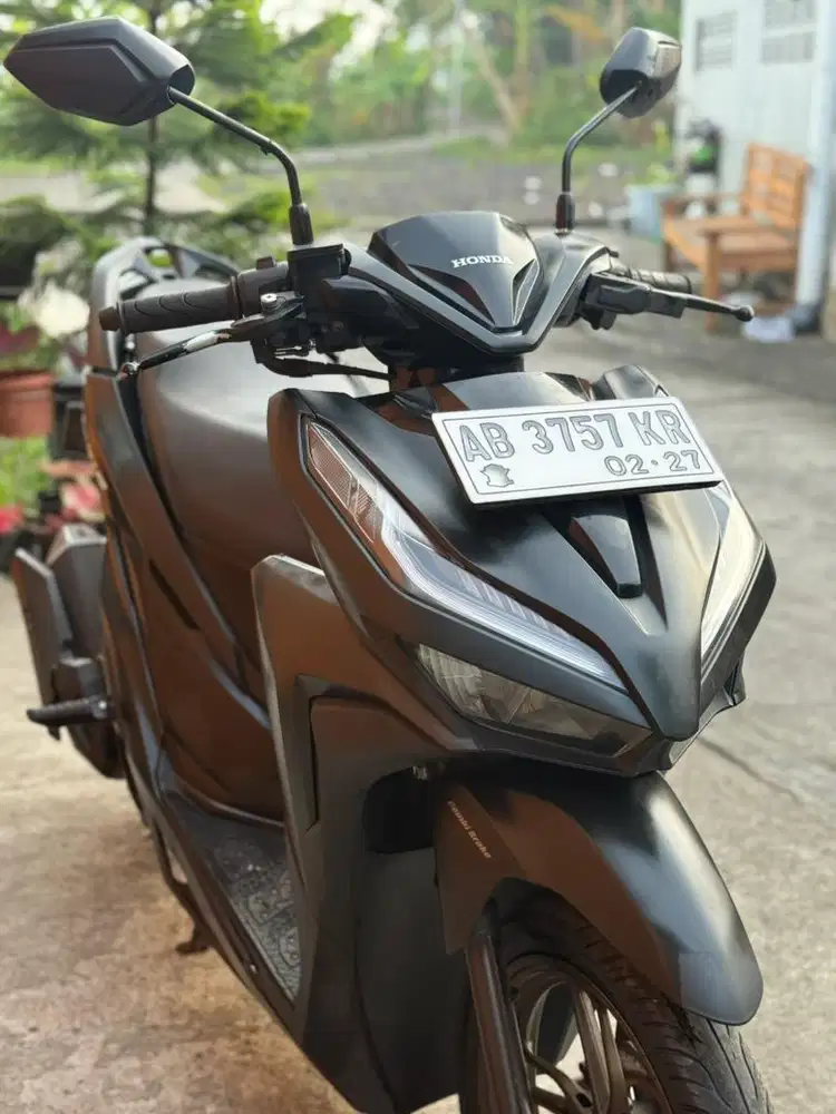 Vario 125 2022 plat ab km rendah