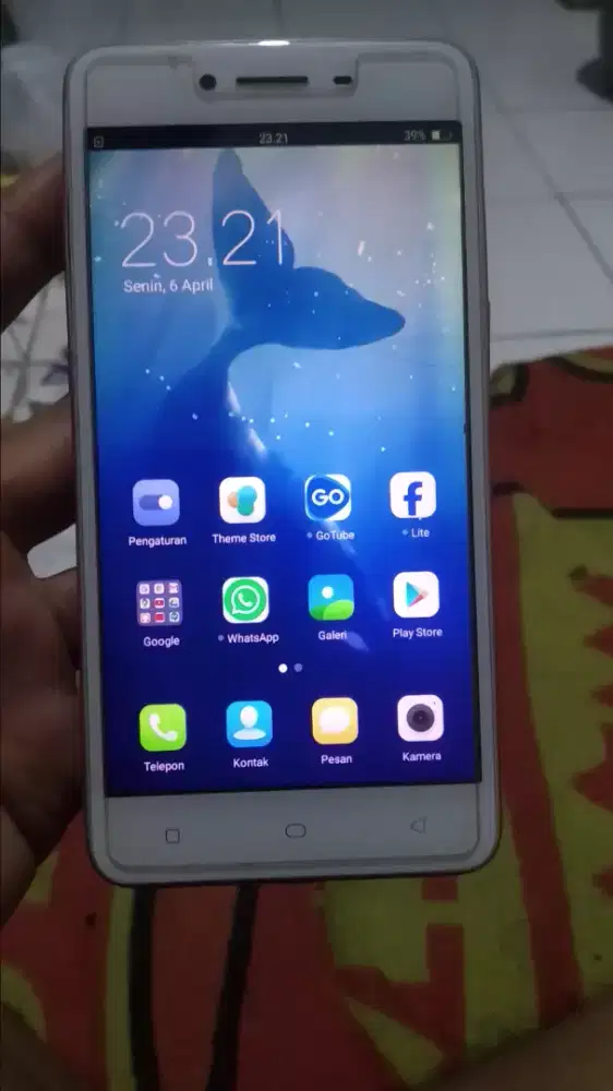 Oppo A37f 4G 2/16 layar 5 inchi mulus