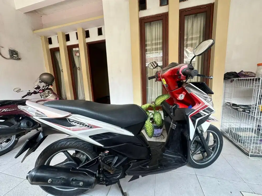 Jual Vario CBS 2011