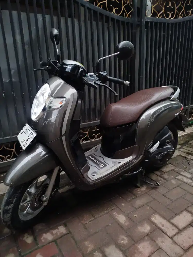 Honda Scoopy tahun 2020 mulus pajak isi kodya