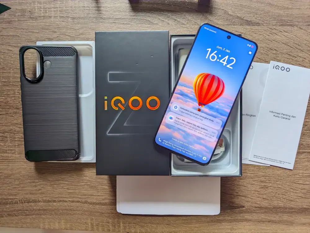 iQoo Z10R 5G 8/256gb Mulus