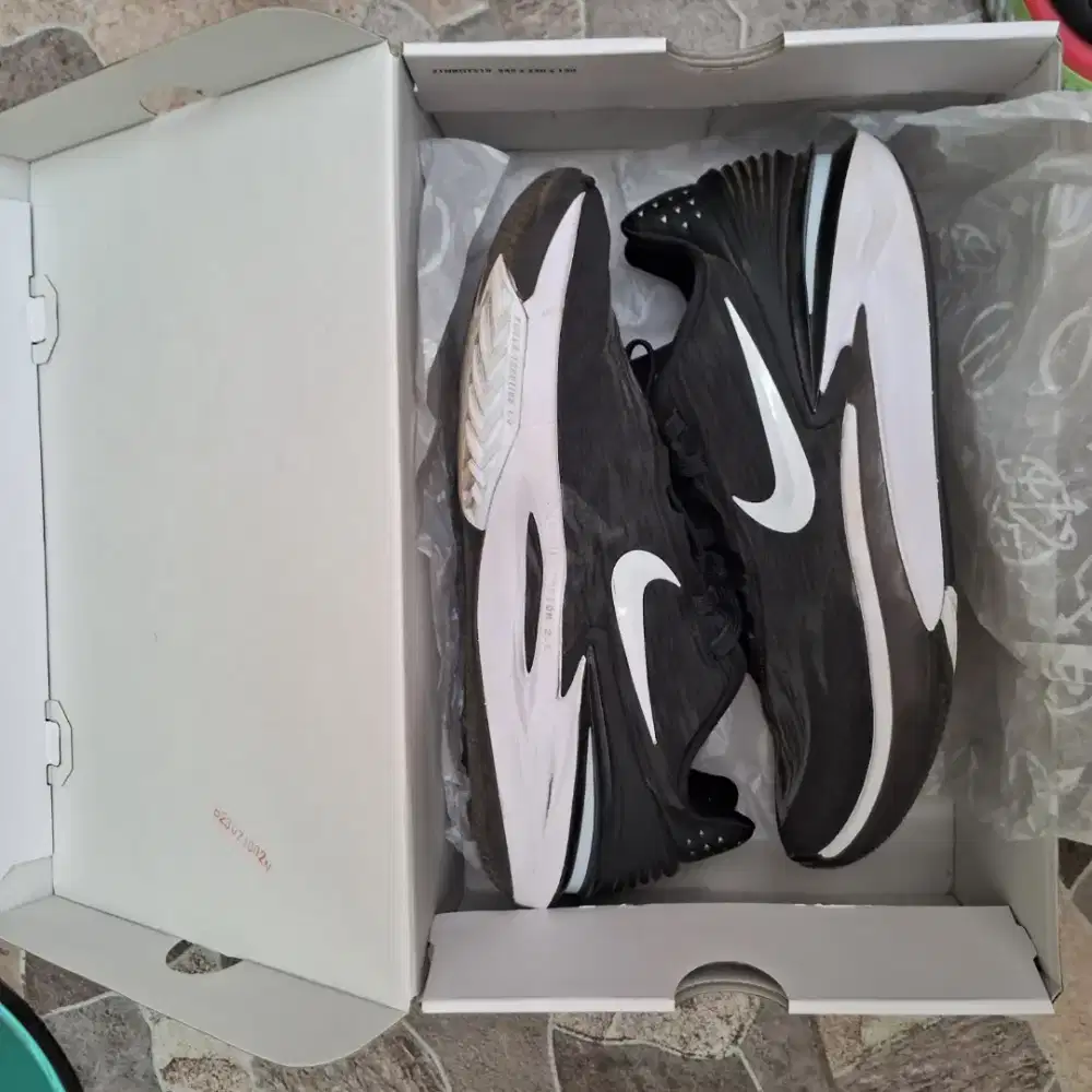 Dijual sepatu basket nike zoom gtcut 2
