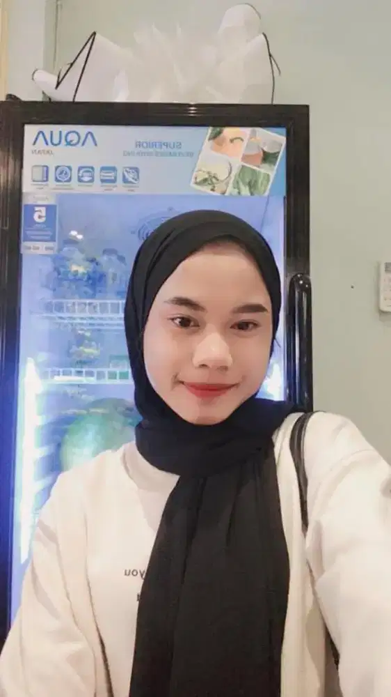 Dibutuhkan pekerjaan waiters - berpengalaman 1 tahun