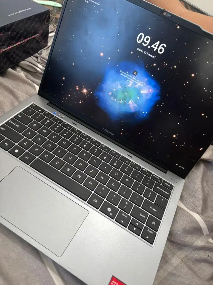 Advan workmate Ryzen 5 3500U 8GB/256GB 14”inch