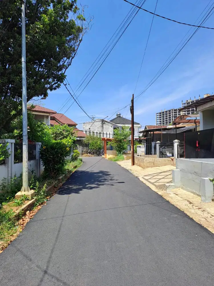 DIJUAL RUMAH UJUNGBERUNG STRATEGIS SUKUP BARU