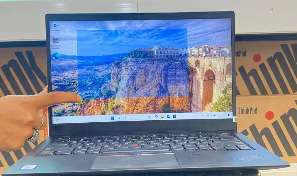 ThinkPad Touch X1 Carbon 6TH Core i5 Gen 8 | RAM 8GB | SSD 256GB