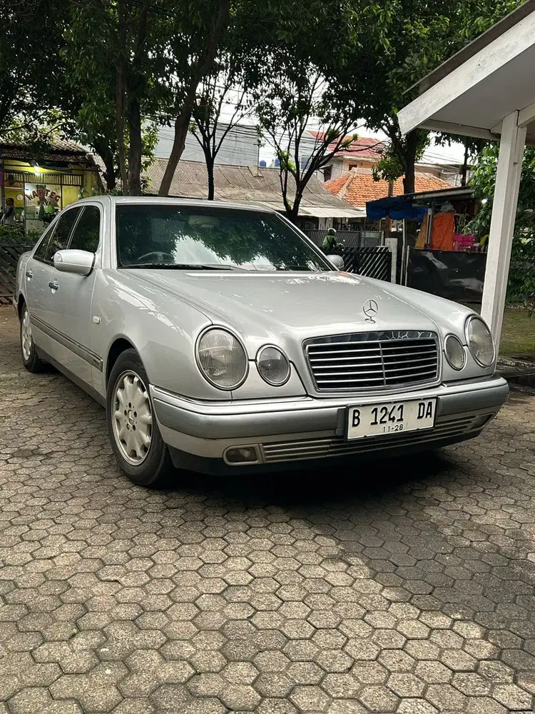 Mercedes-Benz C200 1997 Bensin