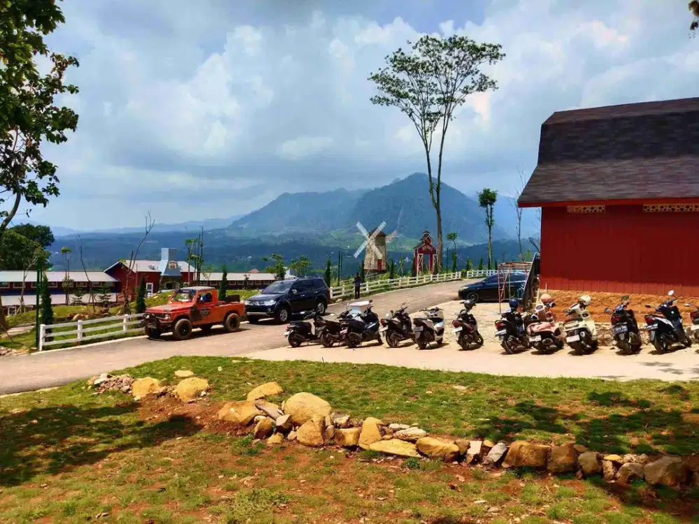 Tanah Kavling SHM Nuansa EROPA Terjangkau Jabodetabek zona kuning bisa di bangun rumah atau villa 90 menit dari Exit Tol Nagrak Cibubur