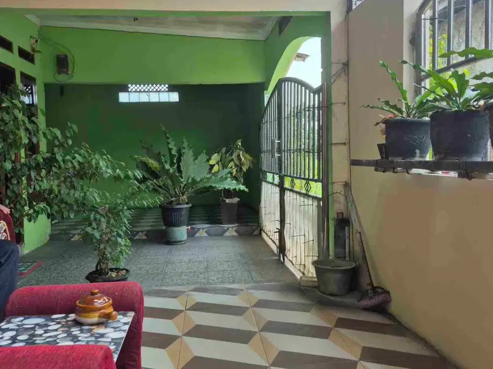 DIJUAL RUMAH KAMPUNG DEKAT PEMDA KARAWANG KARAWANG BARAT