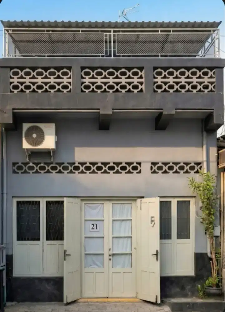 Jual Cepat Rumah SHM Sidodadi 2 Lantai LT 5mx22m Bangunan 220m2-NEGO