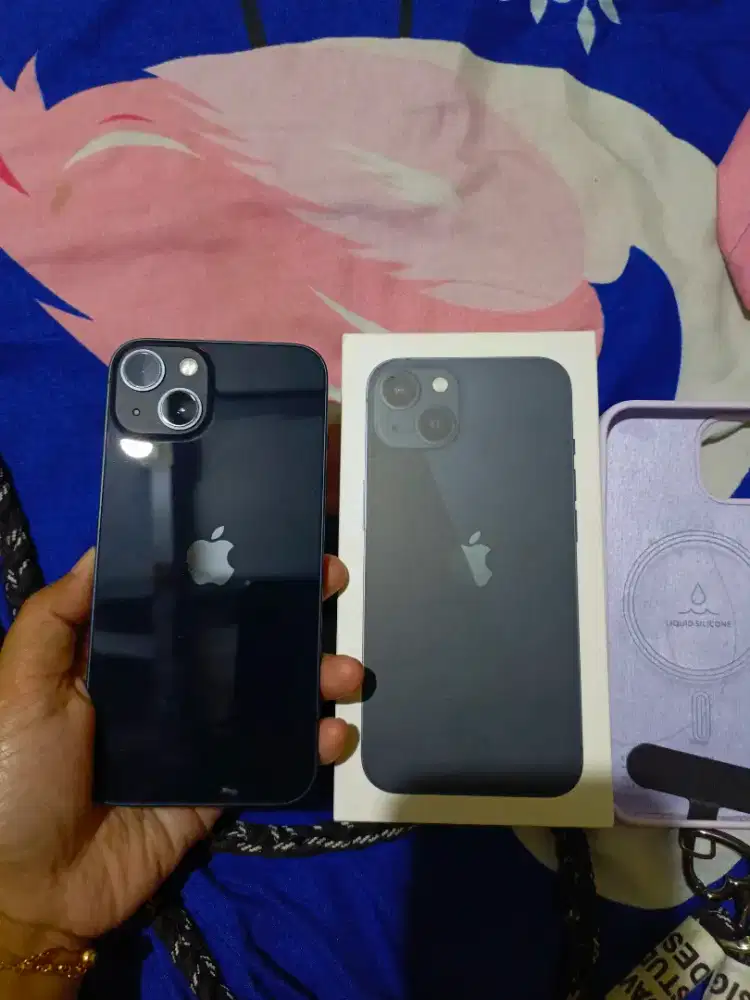iphone 13 ( untuk harga bisa nego)