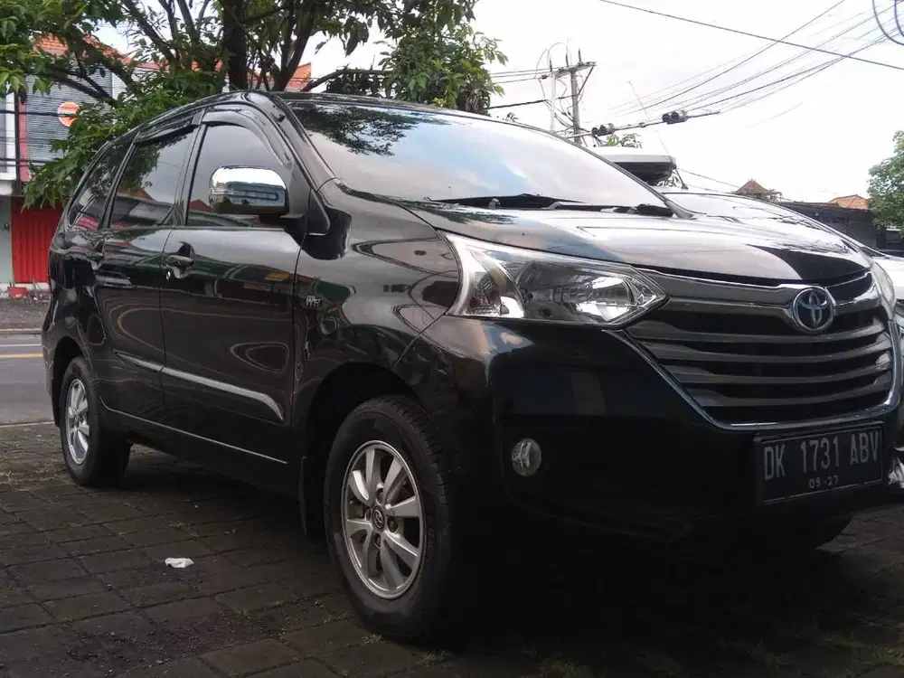 AVANZA 2016 Hitam