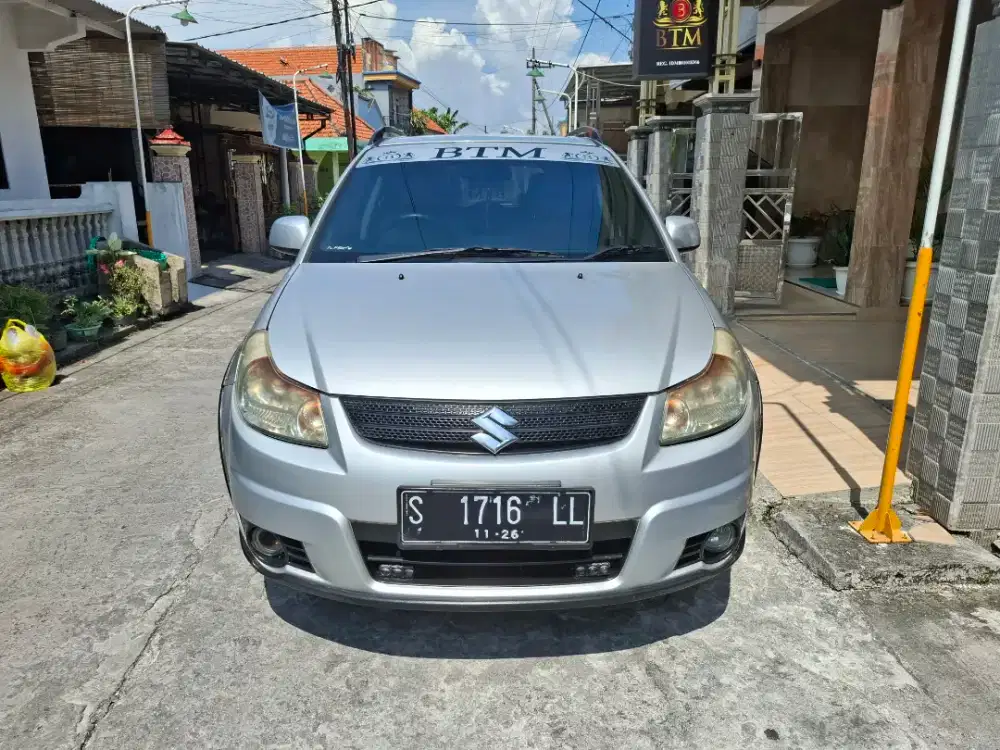 Suzuki SX4 X Over 2010 Matic