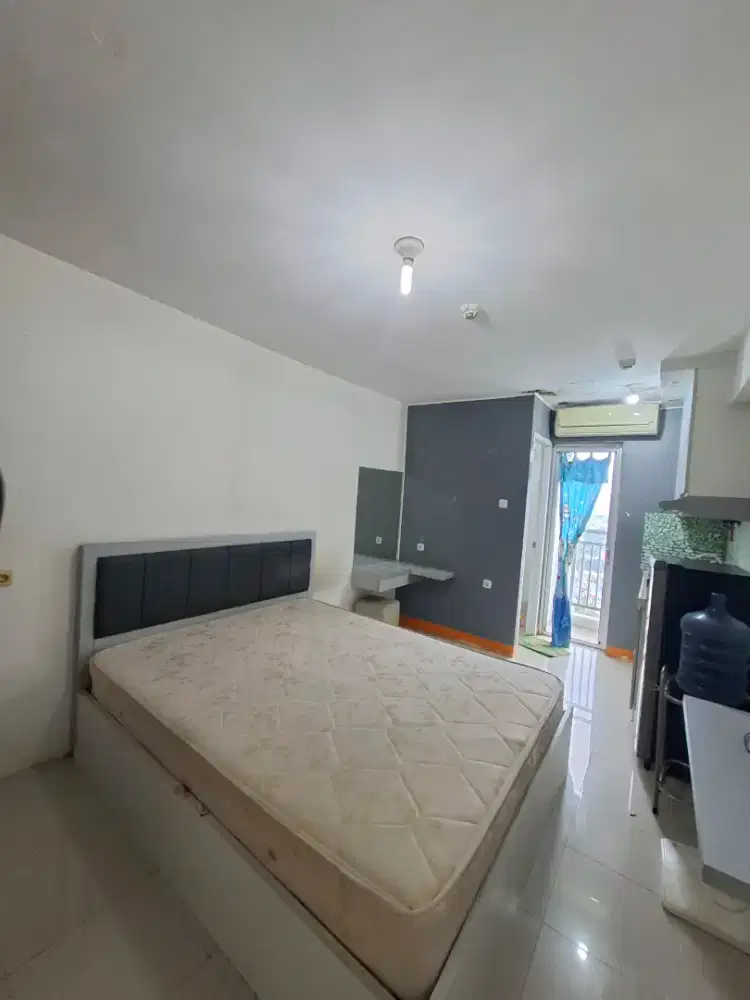 Disewakan Unit studio Apartemen bassura city murah
