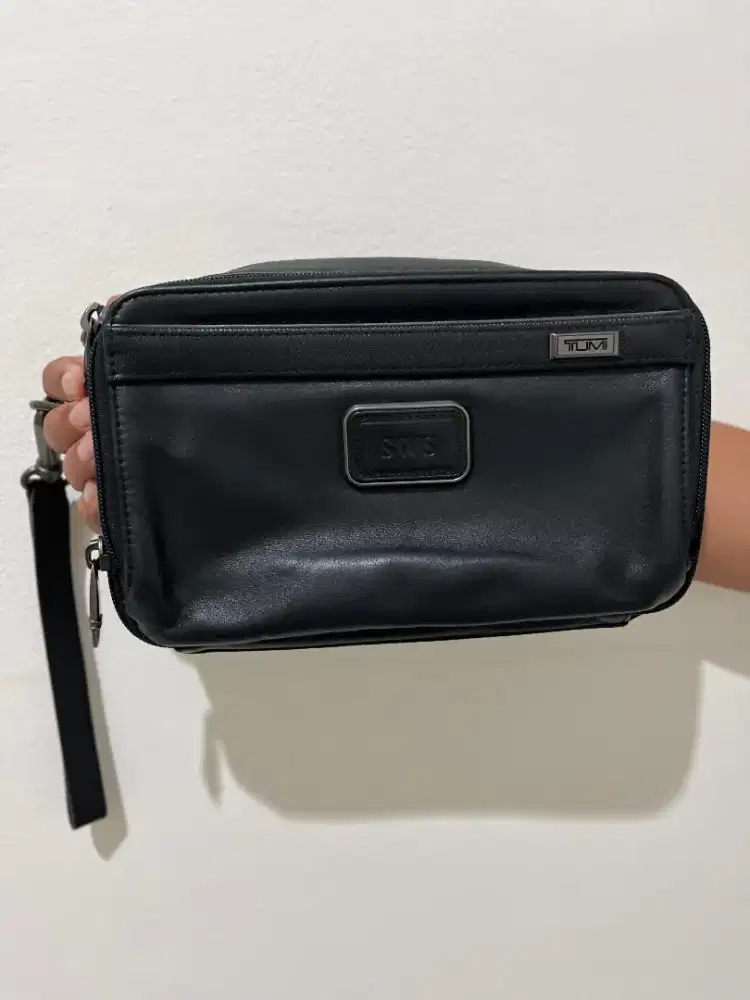 TUMI CLUTCH ALPHA 3
