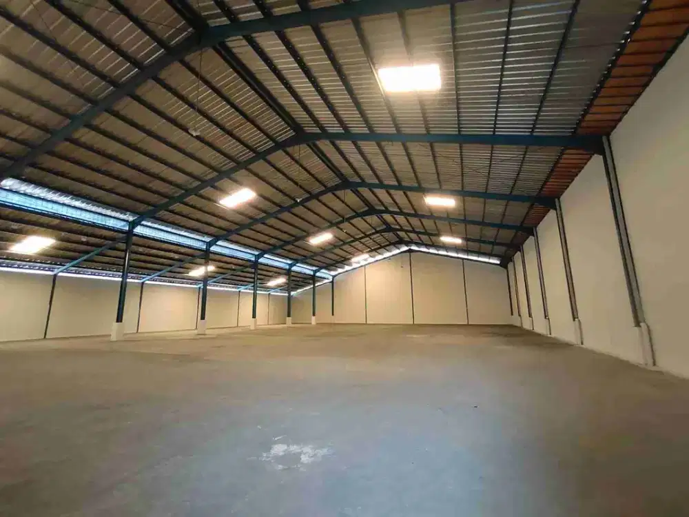 Dijual Gudang Besar Strategis Di Purwokerto Selatan