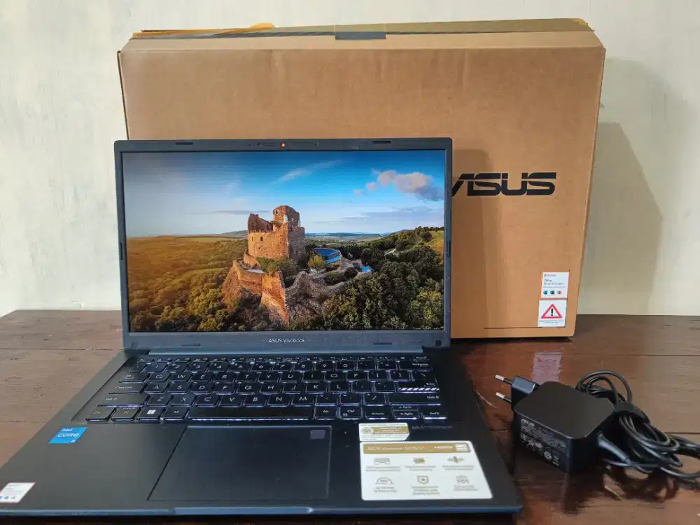 Asus Vivobook 14 inch intel i5 12th generation