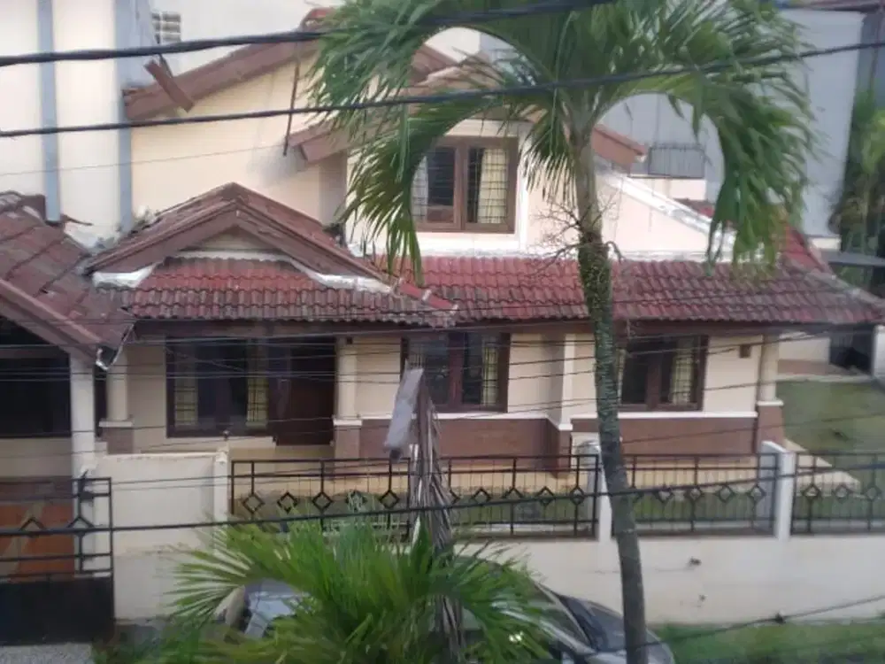 Dijual Cepat Rumah 2 Lantai Bintaro Jaya Sektor 9