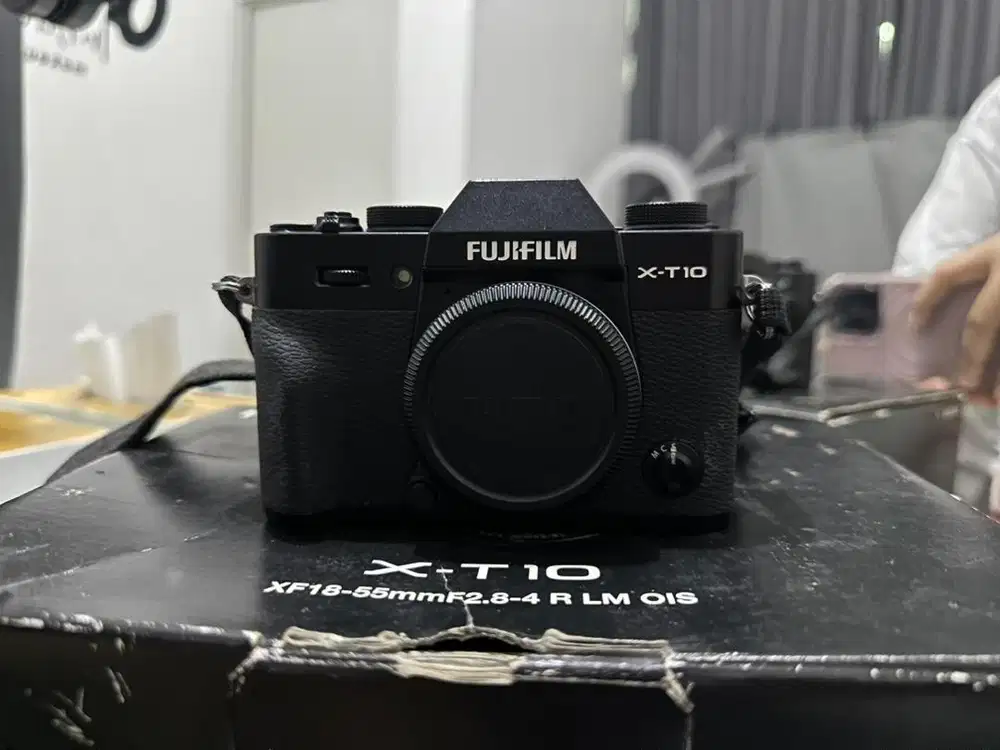 Fujifilm mirrorless XT10