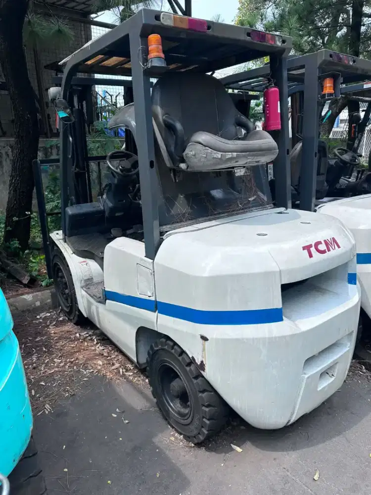 Forklift TCM 3 Ton,Manual,3 Meter,Isuzu C240,Tahun 2019 (Fullori)
