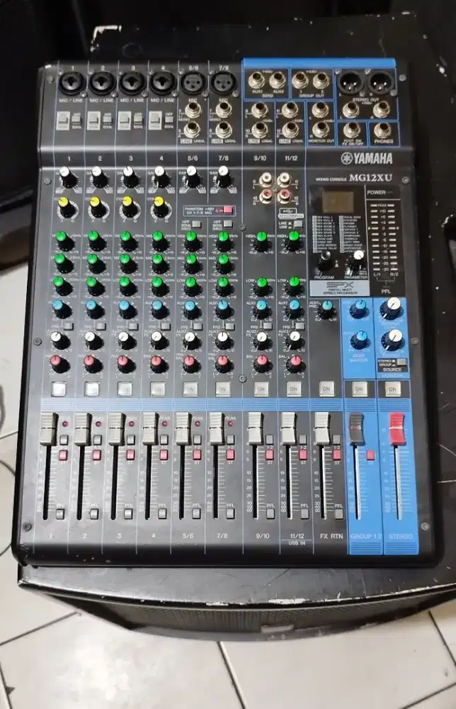 Mixer YAMAHA MG12XU original