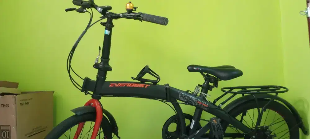 DIJUAL! sepeda lipat dengan kondisi mulus jarang dipakai.